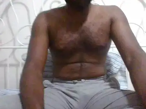 justinme00o7 online show from December 31, 4:27 am