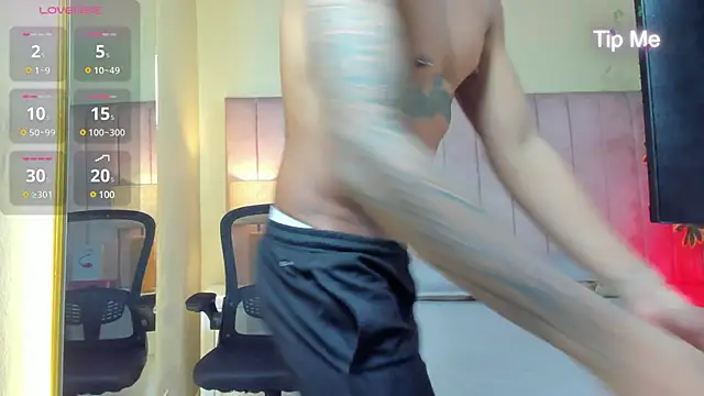 Aron Bolt online show from January 10, 2:35 am