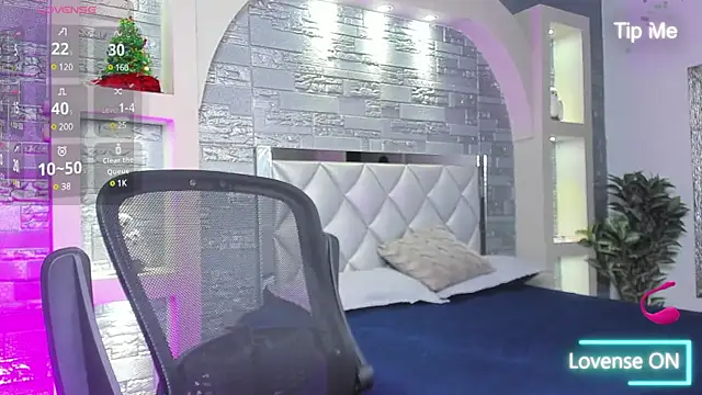 Aron Bolt online show from December 3, 1:43 pm