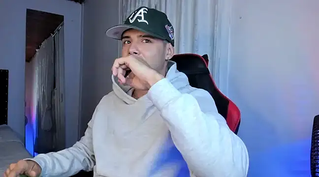 PipeRodriguez  online show from February 20, 2:51 am