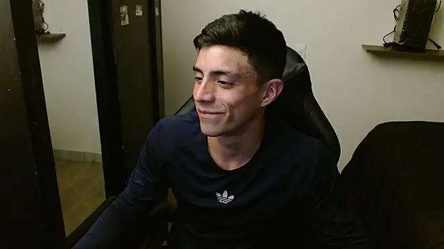 kv   xxx  online show from February 14, 12:27 am