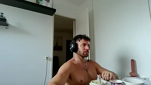 alpha-hunk online show from March 9, 10:09 am