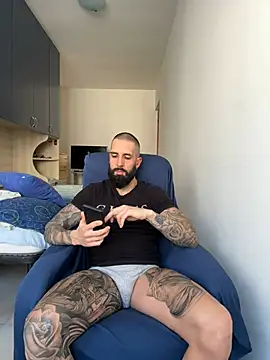 Gioeltoro89 online show from May 2, 3:04 pm