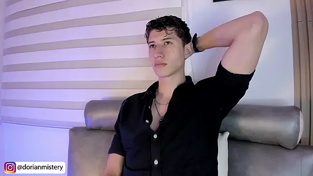 Dorianmistery2322  online show from March 25, 11:20 pm