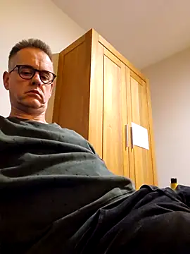 Snapshot of Hectorthyssen1 chatting on October 18, 10:26 pm Hectorthyssen1 online show from October 18, 10:26 pm