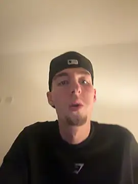 MikesWood21 online show from October 16, 12:18 am