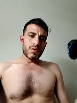 jhonyhot9292 online show from December 3, 7:03 am