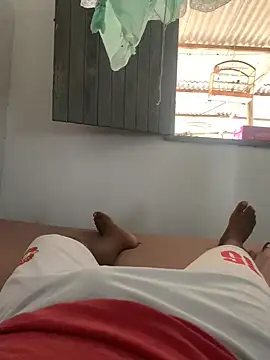 Snapshot of GordoSafadinho chatting on December 5, 12:00 pm GordoSafadinho online show from December 5, 12:00 pm