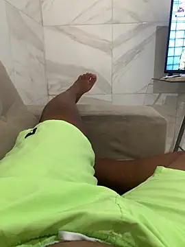 Snapshot of GordoSafadinho chatting on February 4, 1:16 pm GordoSafadinho online show from February 4, 1:16 pm