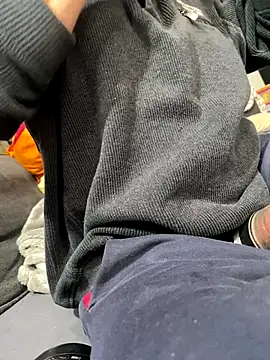 Gilgamesch1704 online show from October 27, 1:57 pm