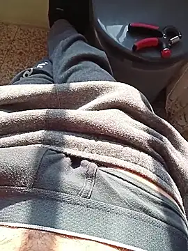 MrTamburine22 online show from November 10, 1:49 pm