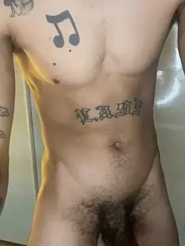 inkslaver13 online show from February 13, 10:55 am