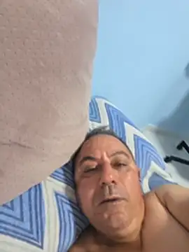 abdelhak33 online show from March 18, 1:08 am