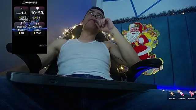 Mike 26  online show from December 14, 3:07 am