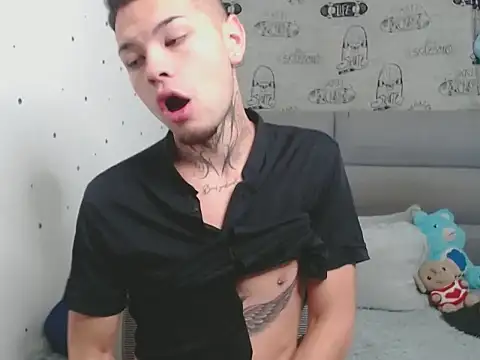 MarceloMilk online show from October 19, 2:38 am