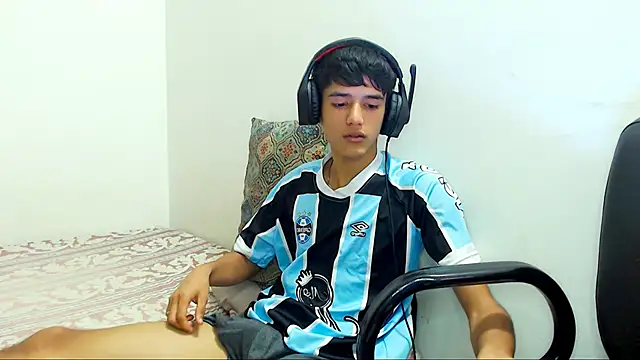 Cris curry online show from February 15, 4:45 pm