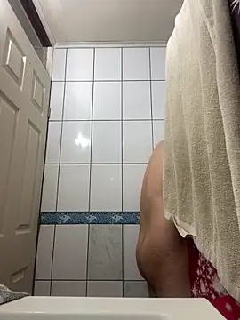 Adan69x online show from April 8, 9:45 pm