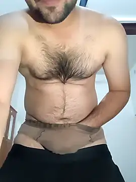 Snapshot of smartboy010101 chatting on December 21, 2:58 pm smartboy010101 online show from December 21, 2:58 pm