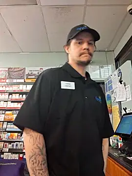 ChuckyyDee online show from January 17, 6:49 am