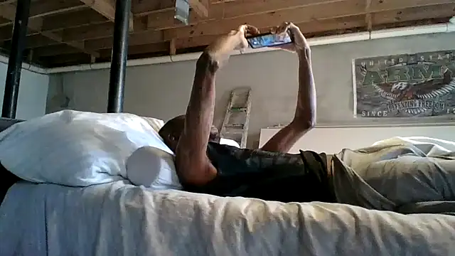 KinGKane84 online show from December 16, 8:26 pm