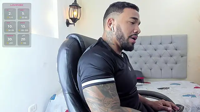 bruno miller  online show from March 22, 10:59 pm