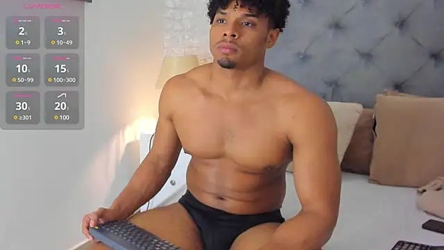 Jacub Micke1 online show from January 6, 2:15 am