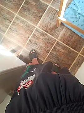 Snapshot of paubabando_ chatting on March 22, 11:00 am paubabando online show from March 22, 11:00 am