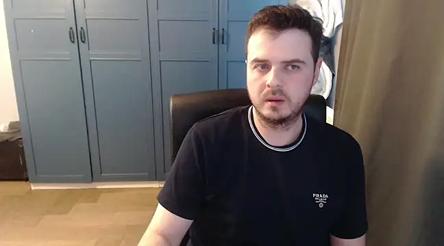 CuteMan33 online show from March 6, 1:03 pm