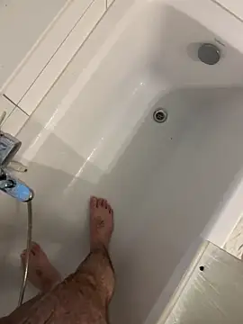 Snapshot of Loco42- chatting on December 14, 2:42 pm Loco42- online show from December 14, 2:42 pm