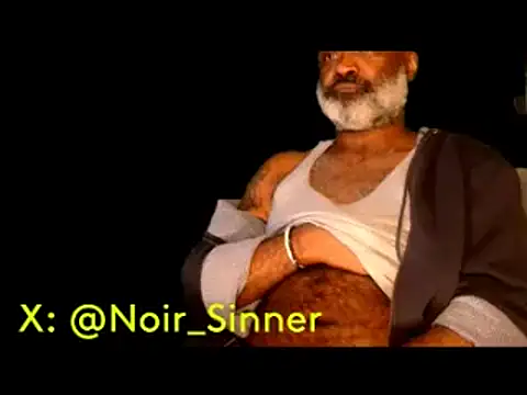 Snapshot of sinnernoir chatting on January 28, 8:47 pm sinnernoir online show from January 28, 8:47 pm