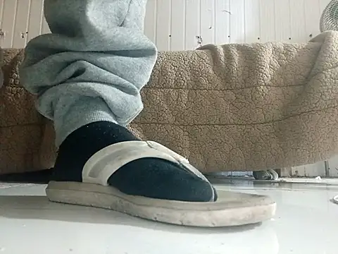 frotasso online show from June 4, 12:33 pm