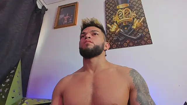 vincent carusso94 online show from December 21, 3:53 pm