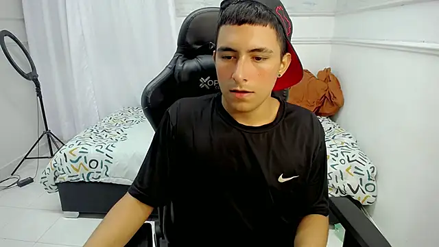 danny kink online show from December 21, 12:49 pm