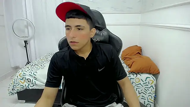 danny kink online show from January 17, 4:04 pm