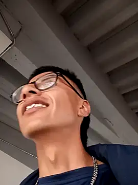 codysmith online show from January 15, 8:48 pm