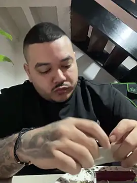 El Titan1998 online show from January 18, 1:29 pm