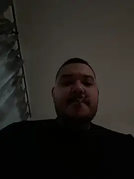 El Titan1998 online show from March 14, 1:35 pm