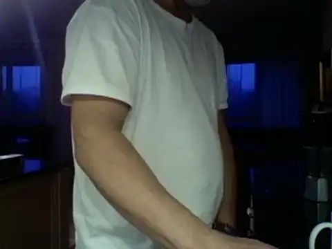 kevincumporn online show from February 2, 5:21 am