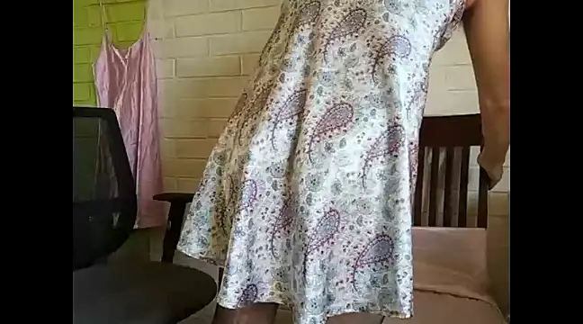 naughtyuki00 online show from February 15, 6:55 pm