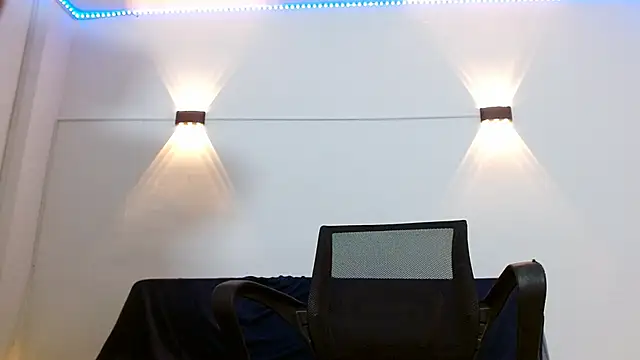 Br4ndxpimm online show from October 26, 9:17 pm