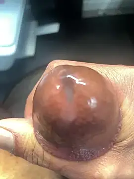 MrLatinKing online show from January 18, 3:05 pm