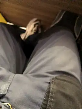 Redfucks333 online show from September 12, 10:04 am