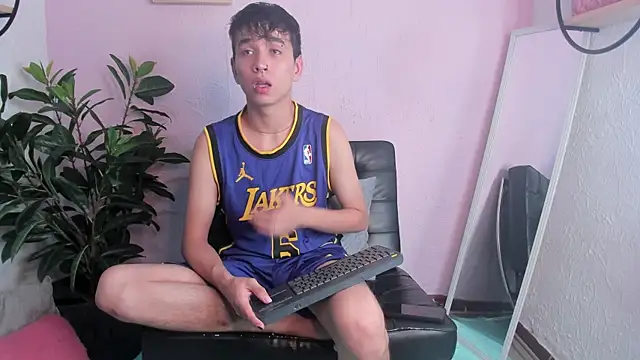 Brian-Ausslos online show from January 5, 3:34 pm