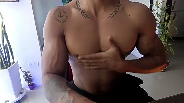 Adam Valenciia online show from December 5, 7:54 pm