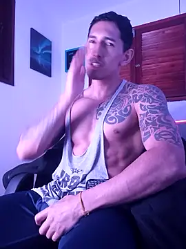 Joylopez fit online show from January 18, 4:09 pm