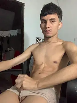 gabrielzinnnn085 online show from June 21, 3:56 am