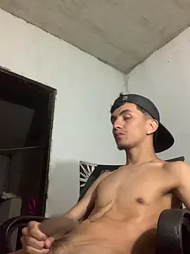 gabrielzinnnn085 online show from July 20, 4:40 am