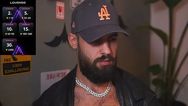 HairyRobxxx online show from November 4, 4:19 pm