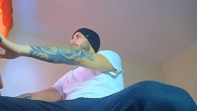 XanderCage99 online show from January 17, 10:11 am