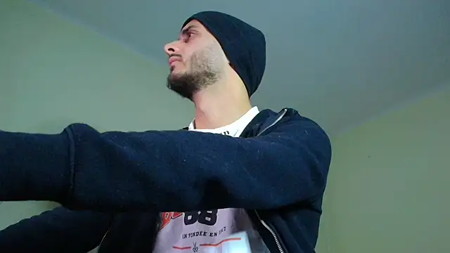 XanderCage99 online show from February 13, 5:05 am